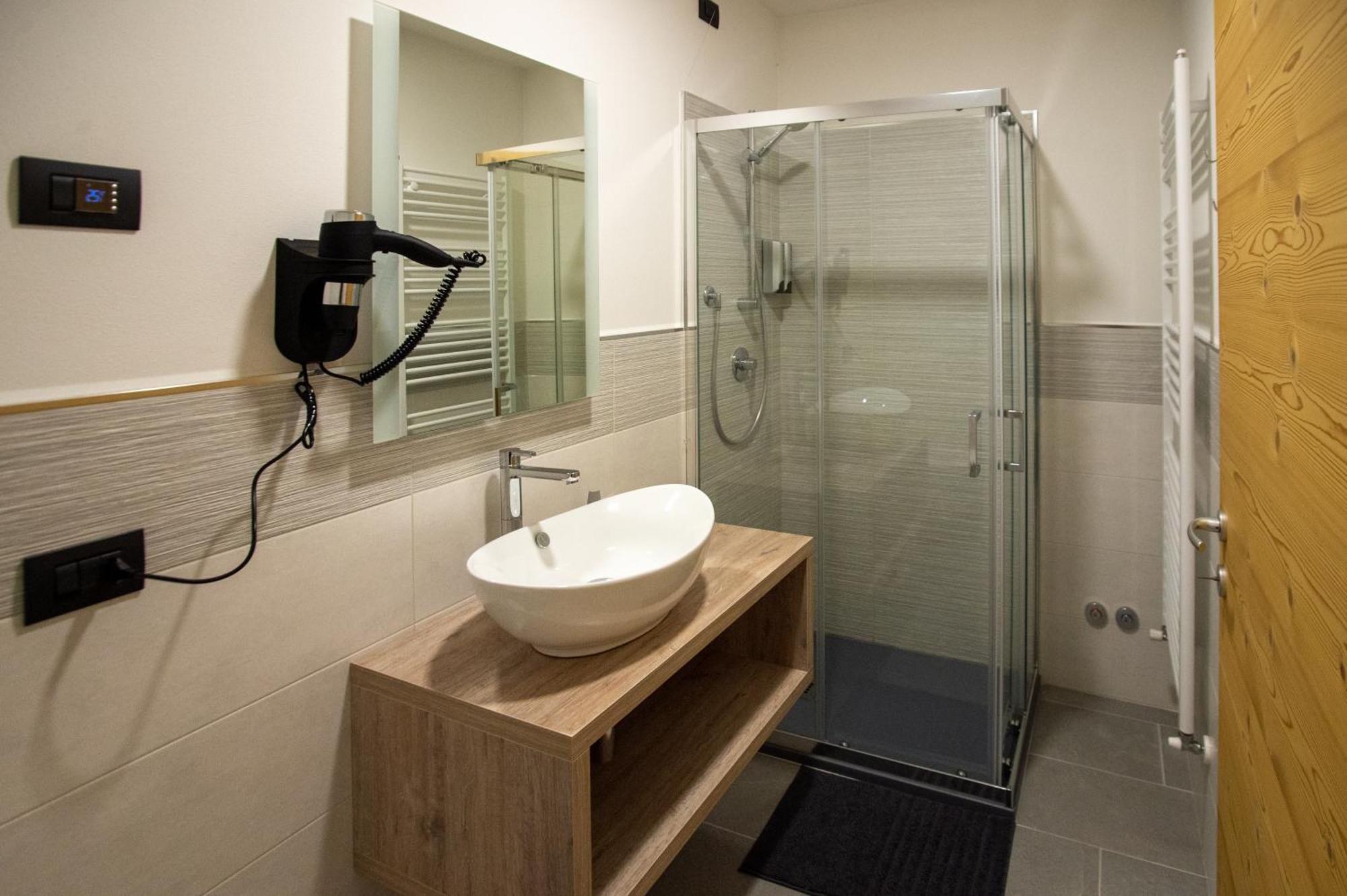 La Lesivera Bed And Breakfast Тионе ди Тренто Екстериор снимка