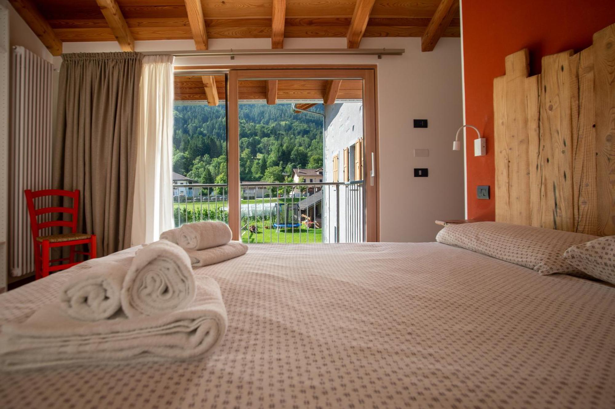 La Lesivera Bed And Breakfast Тионе ди Тренто Екстериор снимка